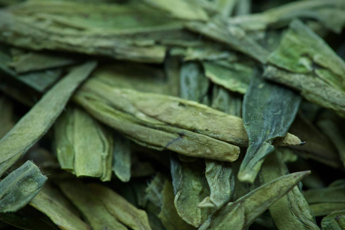 Before-and-after photos comparing dull, uneven skin to radiant, clear complexion after using plant-based exfoliants.